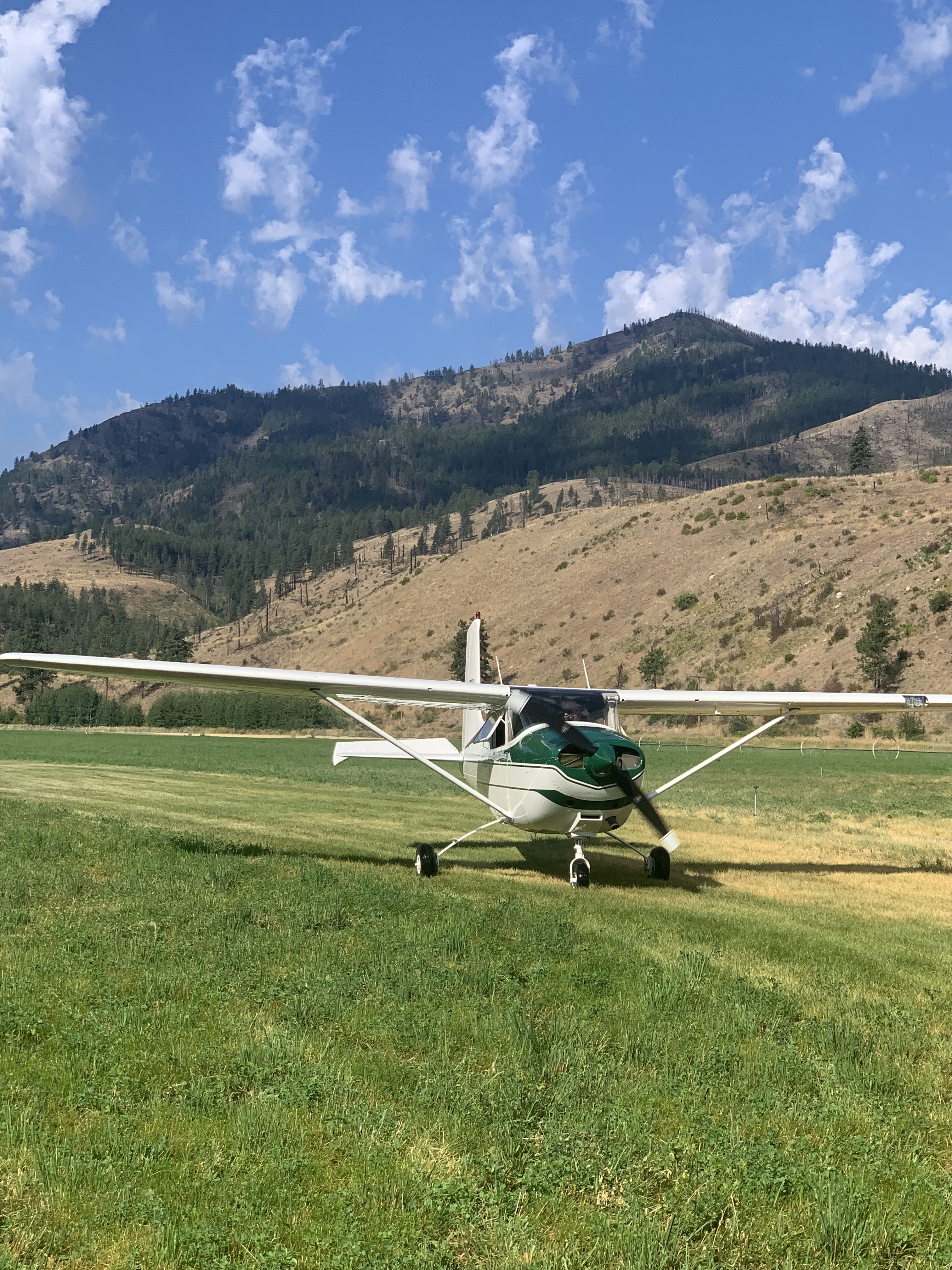 E6E68B4D-058F-4B9F-8AFB-A56EE1B118F4